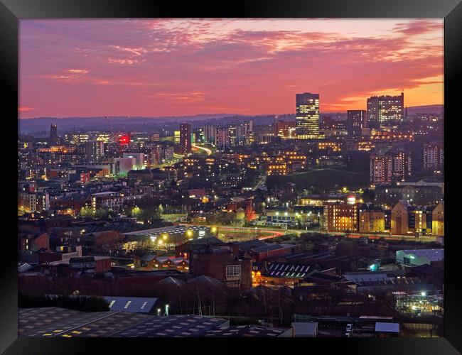  Sheffield City Centre at Sunset Framed Print by Darren Galpin