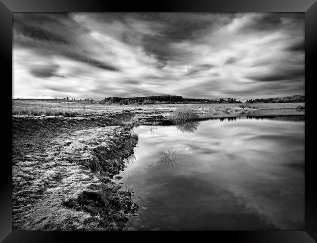 Redmires Reservoir, Peak District Framed Print by Darren Galpin