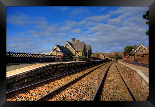 Dent Station Framed Print by Steve Smith