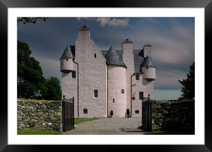 Barcaldine Castle Framed Mounted Print by Steve Smith