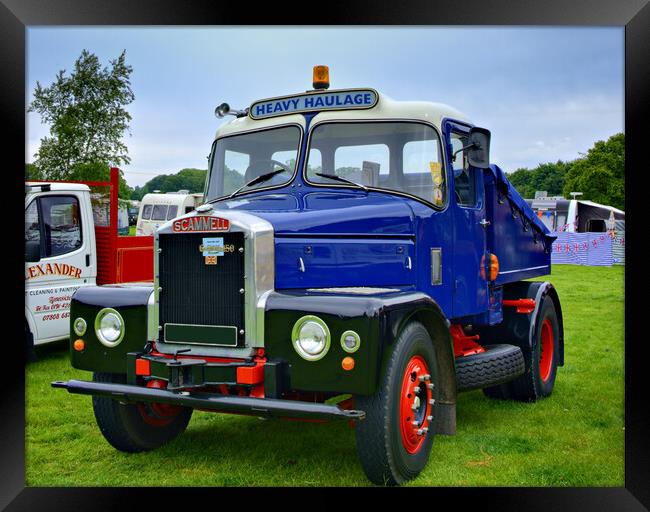 Scammell Highwayman Newby Hall Framed Print by Steve Smith