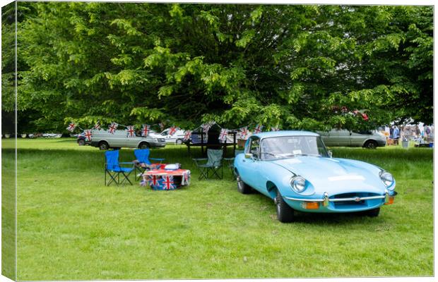 Jaguar E-Type Newby Hall Canvas Print by Steve Smith