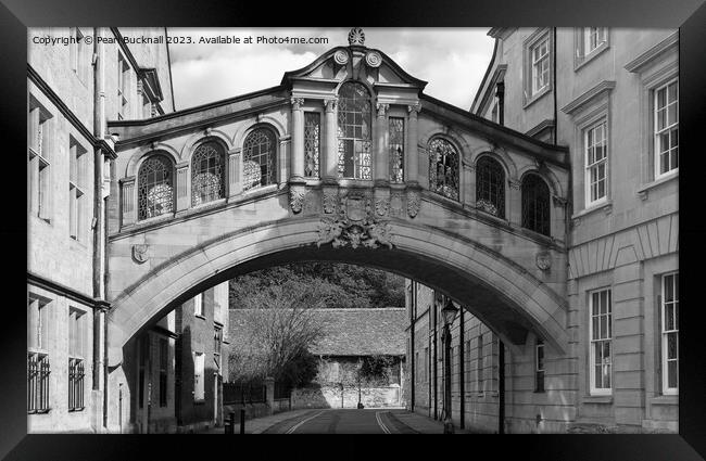 Bridge of Sighs Oxford Architecture mono Framed Print by Pearl Bucknall