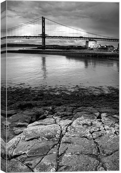 North Queensferry Canvas Print by Tony Bates