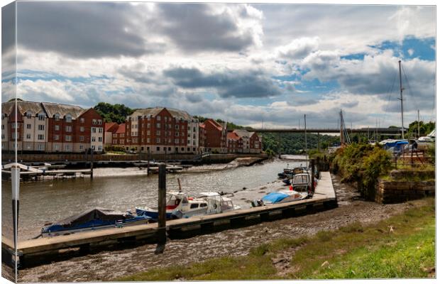 River Esk - Whitby Canvas Print by Glen Allen