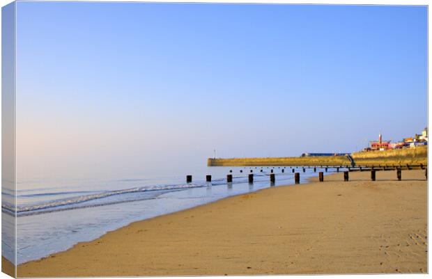 Majestic Seafront View Bridlington Canvas Print by Steve Smith