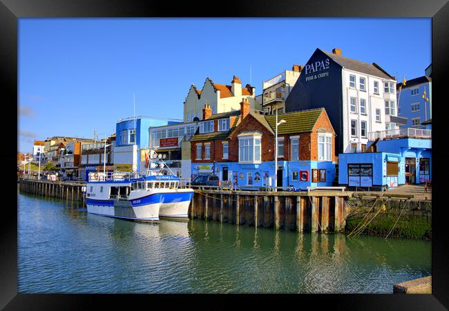 A Picturesque Morning at Bridlington Harbour Framed Print by Steve Smith