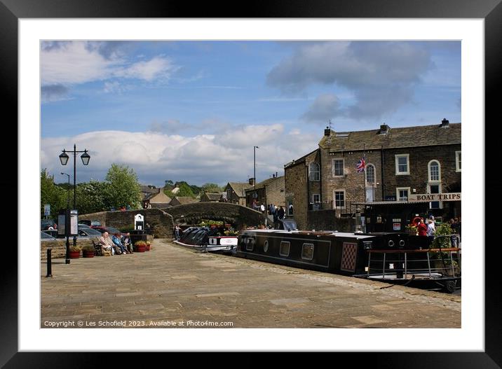 Skipton canal  Yorkshire dales  Framed Mounted Print by Les Schofield