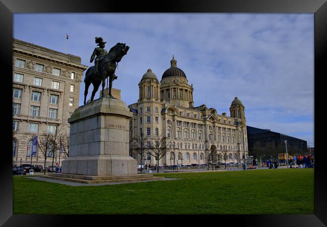 Regal Tribute at Pier Head Framed Print by Steve Smith