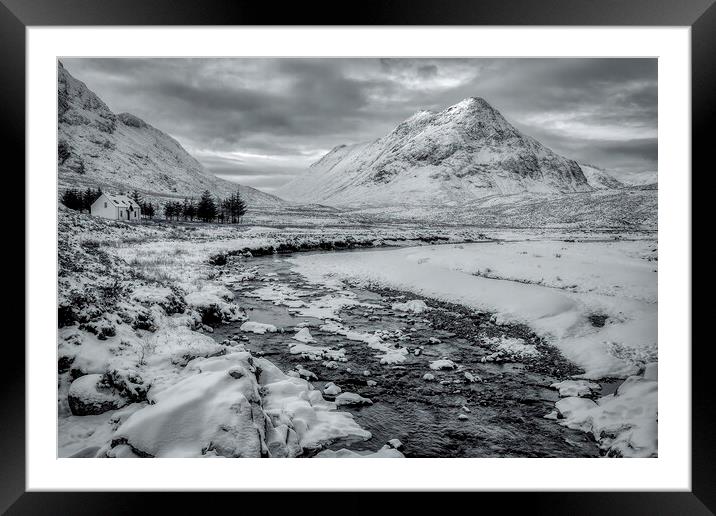 Lagangarbh Cottage and the Buachaille Etive Beag G Framed Mounted Print by Derek Beattie