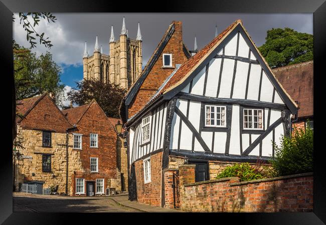 Crooked House and Lincoln Cathedral, Steep Hill, Lincoln Framed Print by David Ross