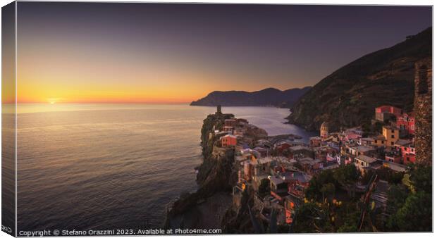 Vernazza village, aerial view at sunset. Cinque Terre, Liguria,  Canvas Print by Stefano Orazzini