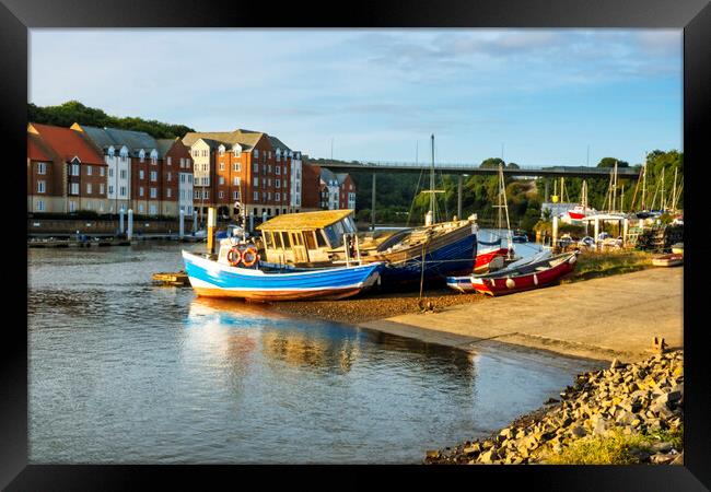 The River Esk Whitby Framed Print by Steve Smith