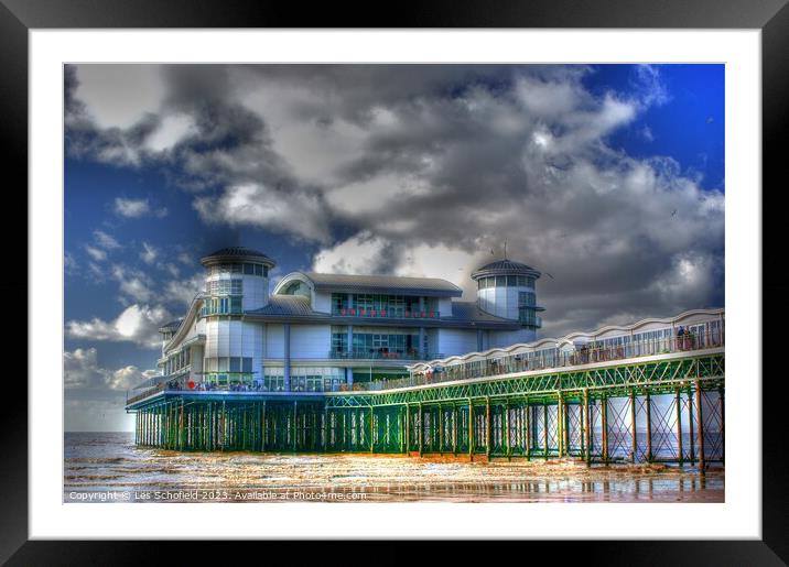 Weston Super Mare Pier Framed Mounted Print by Les Schofield