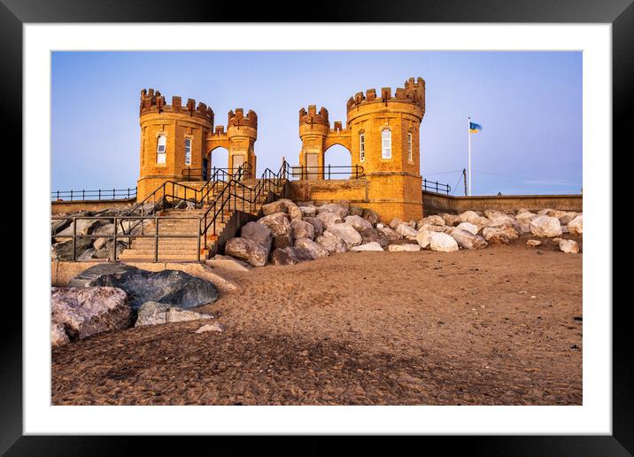 Withernsea Pier Towers Framed Mounted Print by Steve Smith