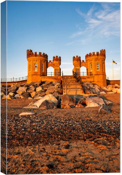 Withernsea Pier Towers Canvas Print by Steve Smith