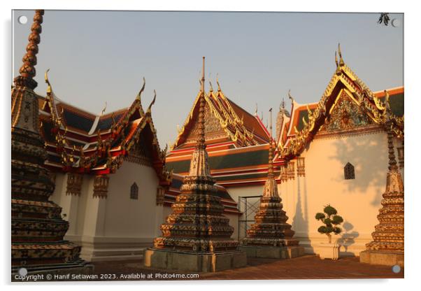 A third stupa group at Phra Chedi Rai in Wat Pho i Acrylic by Hanif Setiawan