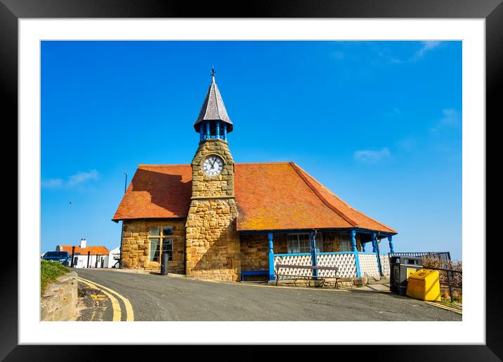 Cullercoats Framed Mounted Print by Steve Smith