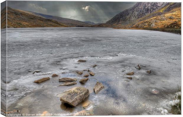 Winter Wonderland at Llyn Ogwen Canvas Print by Darren Wilkes