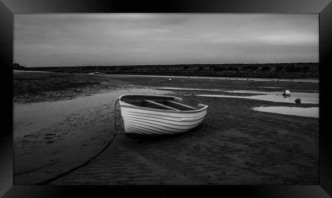 Low tide  Framed Print by Dorringtons Adventures