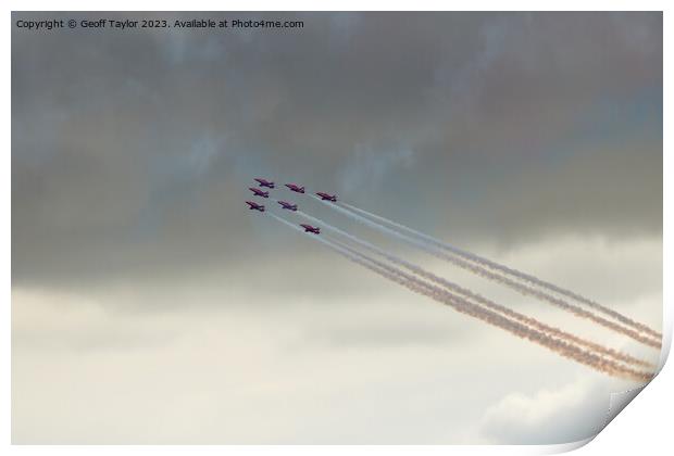 Red arrows Print by Geoff Taylor