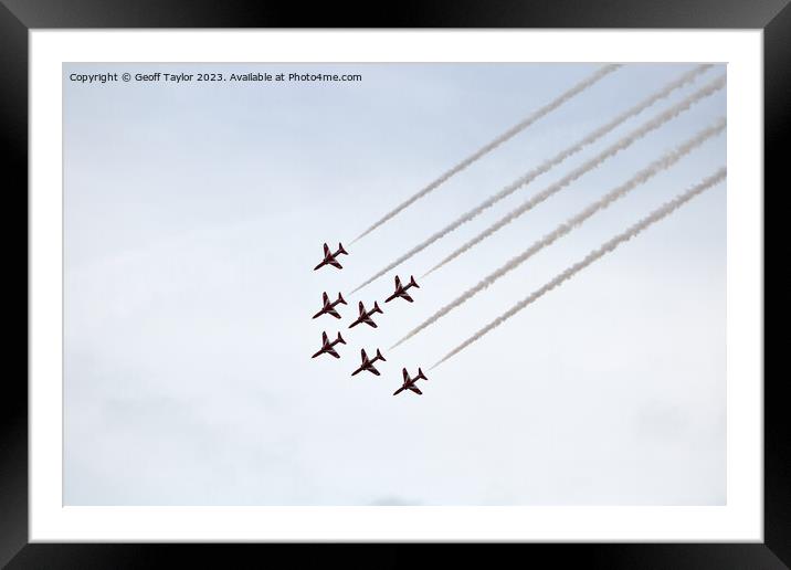 Red arrows Framed Mounted Print by Geoff Taylor