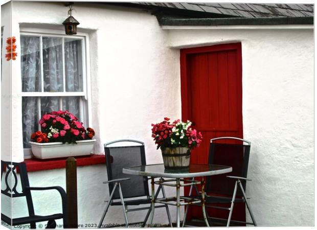 Red Cottage Door Canvas Print by Stephanie Moore