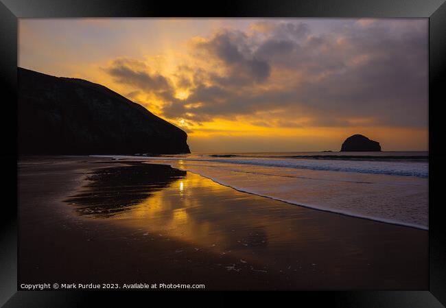 A sunset over Trebarwith Strand Framed Print by Mark Purdue