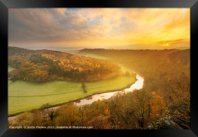 The River Wye from Symonds Yat Rock, at sunrise Framed Print by Justin Foulkes