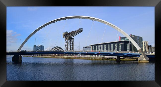 The Clyde Arc (Squinty Bridge) Framed Print by Allan Durward Photography