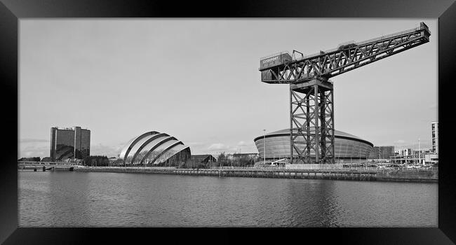 River Clyde scene Glasgow. Framed Print by Allan Durward Photography