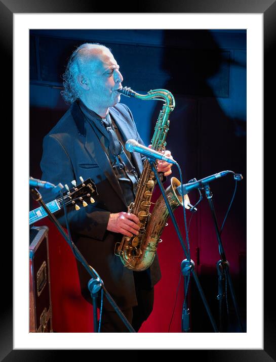 Dave Lewis, saxophonist Framed Mounted Print by Richard Downs