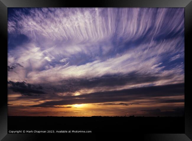 Cirrus cloud sunset - Leicestershire Framed Print by Photimageon UK