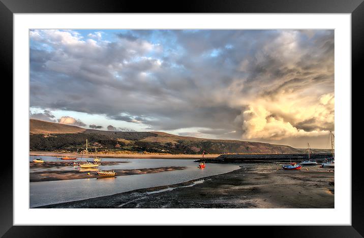 Barmouth Harbour Framed Mounted Print by Tony Bates