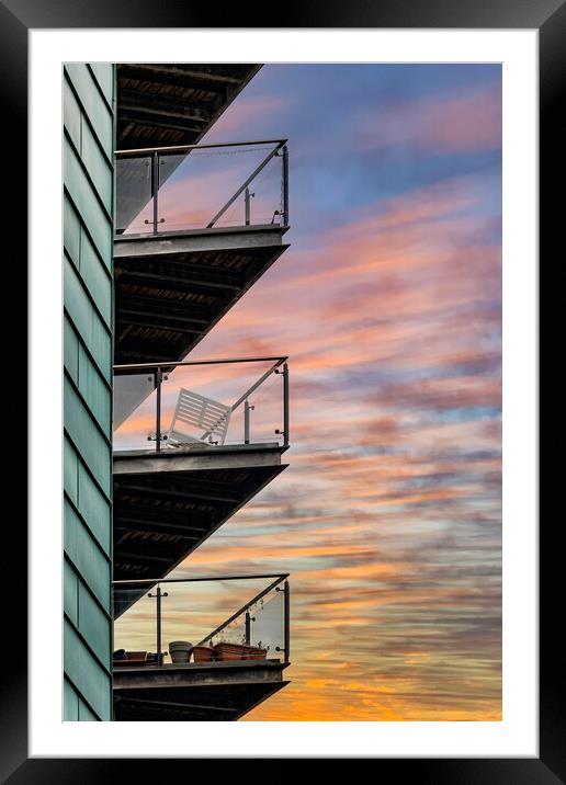 A Place to Watch the Sunset Framed Mounted Print by Glen Allen