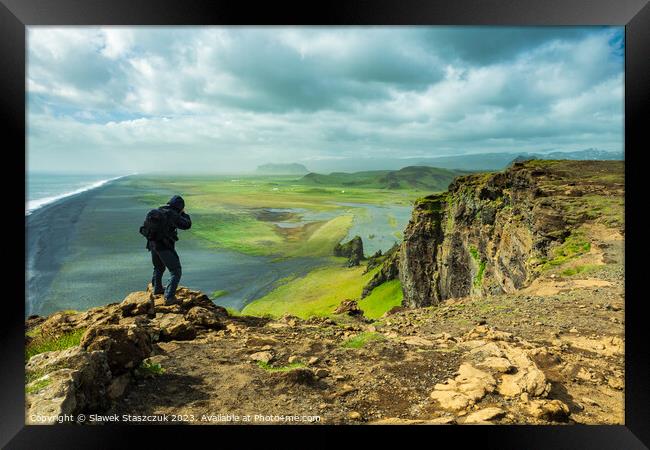 Dyrholaey, Iceland Framed Print by Slawek Staszczuk