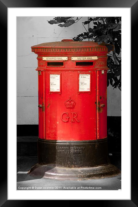 Red Postbox Framed Mounted Print by Dawn O'Connor