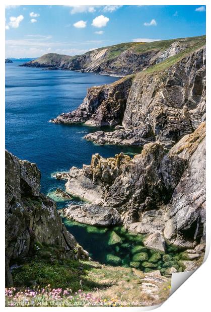 Dinas Fach sea cliffs, Pembrokeshire Print by Photimageon UK