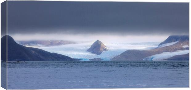 Smeerenburgbreen at Spitsbergen Canvas Print by Arterra 