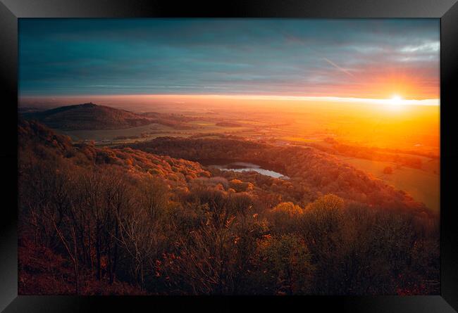 Golden Sunset at Lake Gormire  Framed Print by Alan Wise