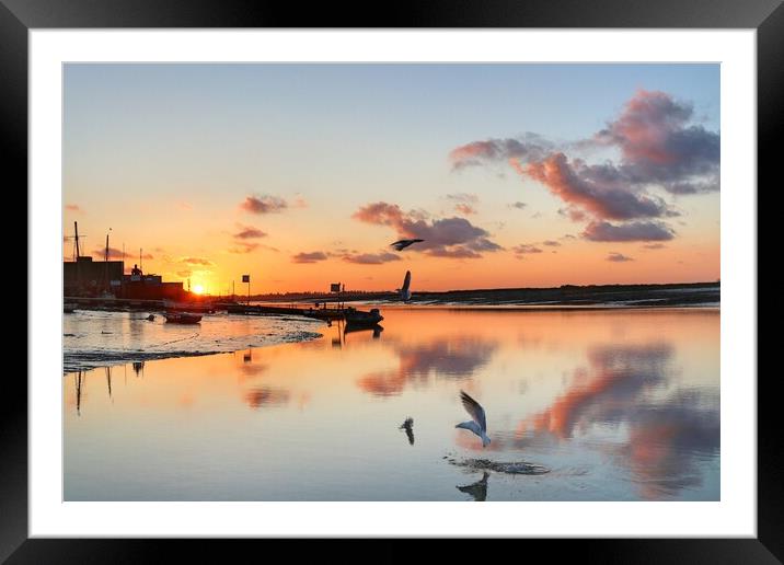  sunrise over Brightlingsea Harbour  Framed Mounted Print by Tony lopez