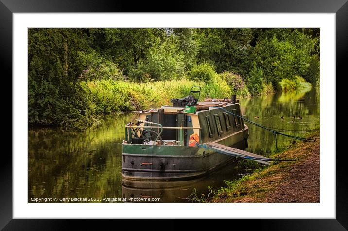 Canal Boat on the Kennet and Avon Canal Framed Mounted Print by Gary Blackall