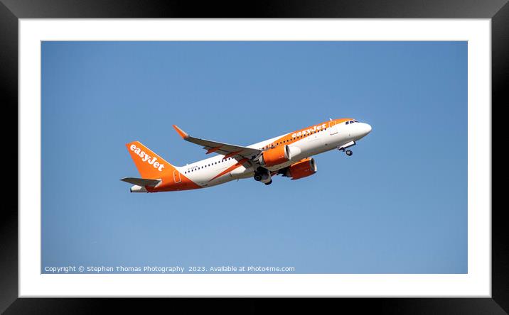 Easyjet G-UZHX Airbus A320-251N taking off Framed Mounted Print by Stephen Thomas Photography 