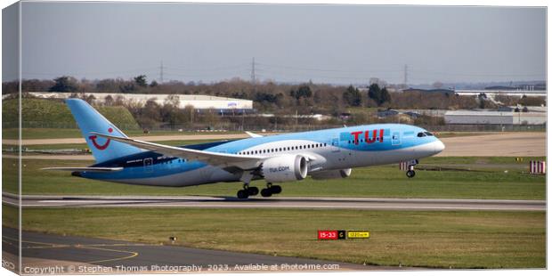 Ascension of TUI Boeing 787-8 Dreamliner Canvas Print by Stephen Thomas Photography 