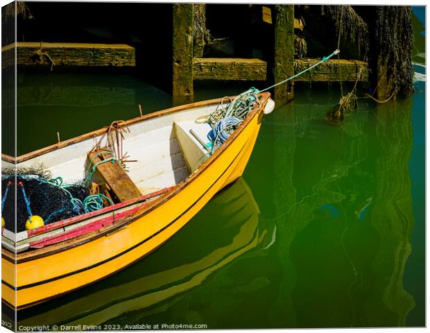 Yellow and Green Canvas Print by Darrell Evans