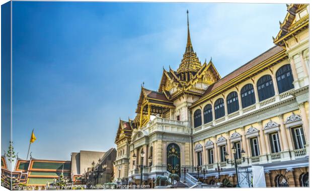 Phra Thinang Chakri Maha Prasat Buildings Grand Palace Bangkok T Canvas Print by William Perry