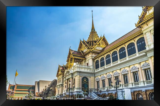 Phra Thinang Chakri Maha Prasat Buildings Grand Palace Bangkok T Framed Print by William Perry