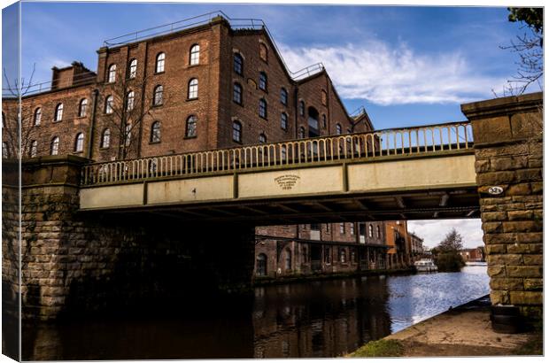 Rufford wharf on the Leeds to Liverpool canal Canvas Print by David French