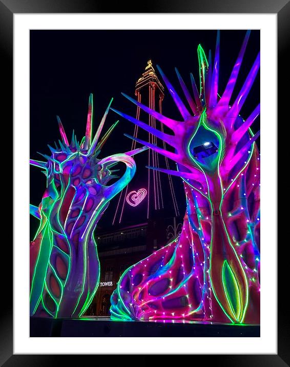 Blackpool illuminations  Framed Mounted Print by Gary Kenyon