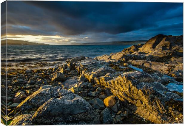 The Geology of Salen Bay, Isle of Mull Canvas Print by Fraser Duff